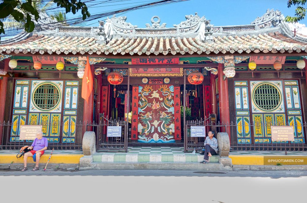 Whether you’re a history enthusiast, a spiritual seeker, a visit to Hoi An Quan Cong Temple promises an enriching and memorable experience